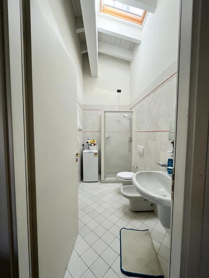 Appartement Vittoria Al Lago à Desenzano del Garda Extérieur photo