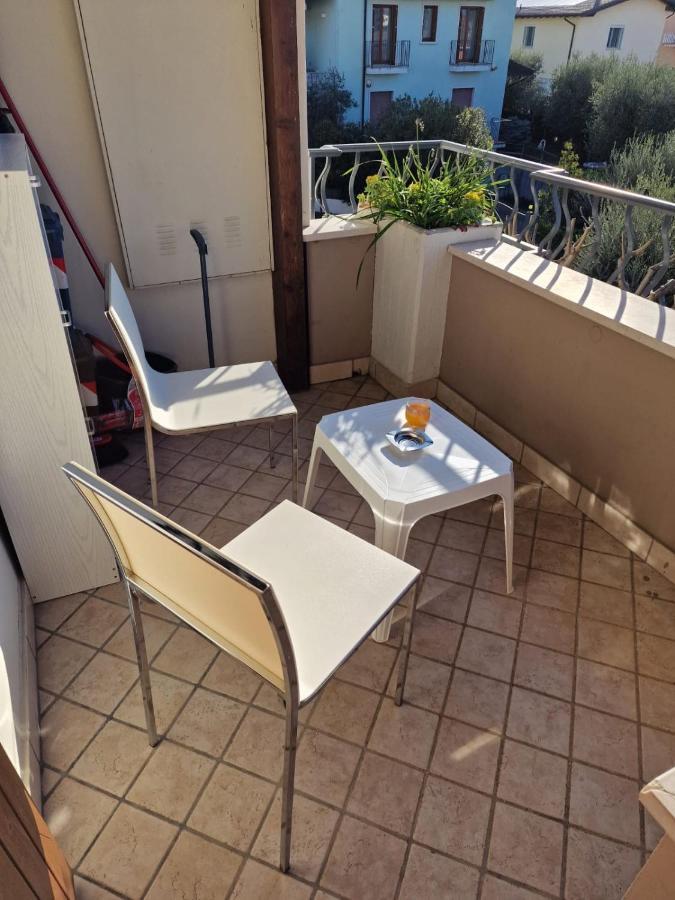 Appartement Vittoria Al Lago à Desenzano del Garda Extérieur photo